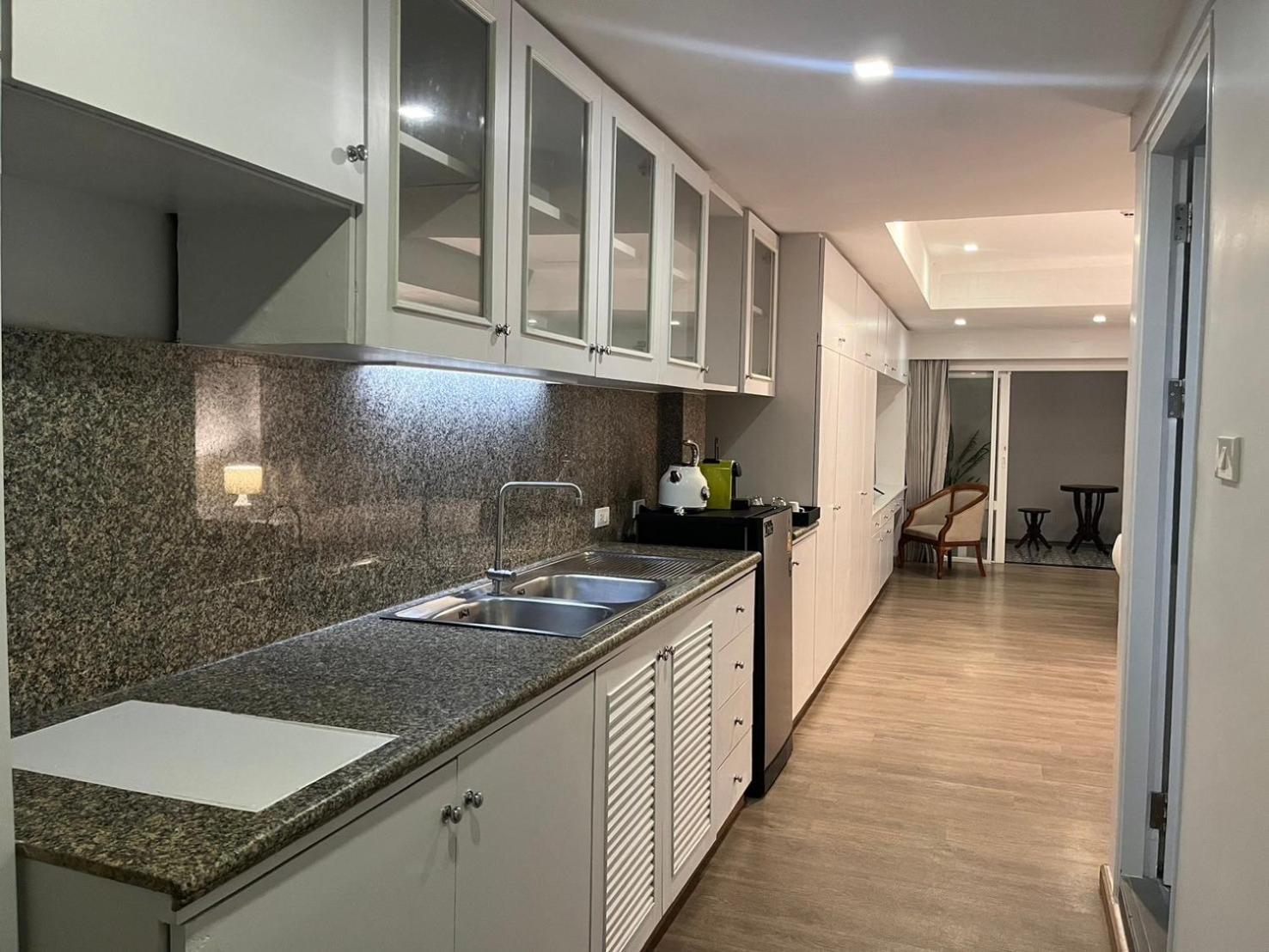 Anona Beachfront Phuket Resort-Sha Extra Plus Patong Esterno foto